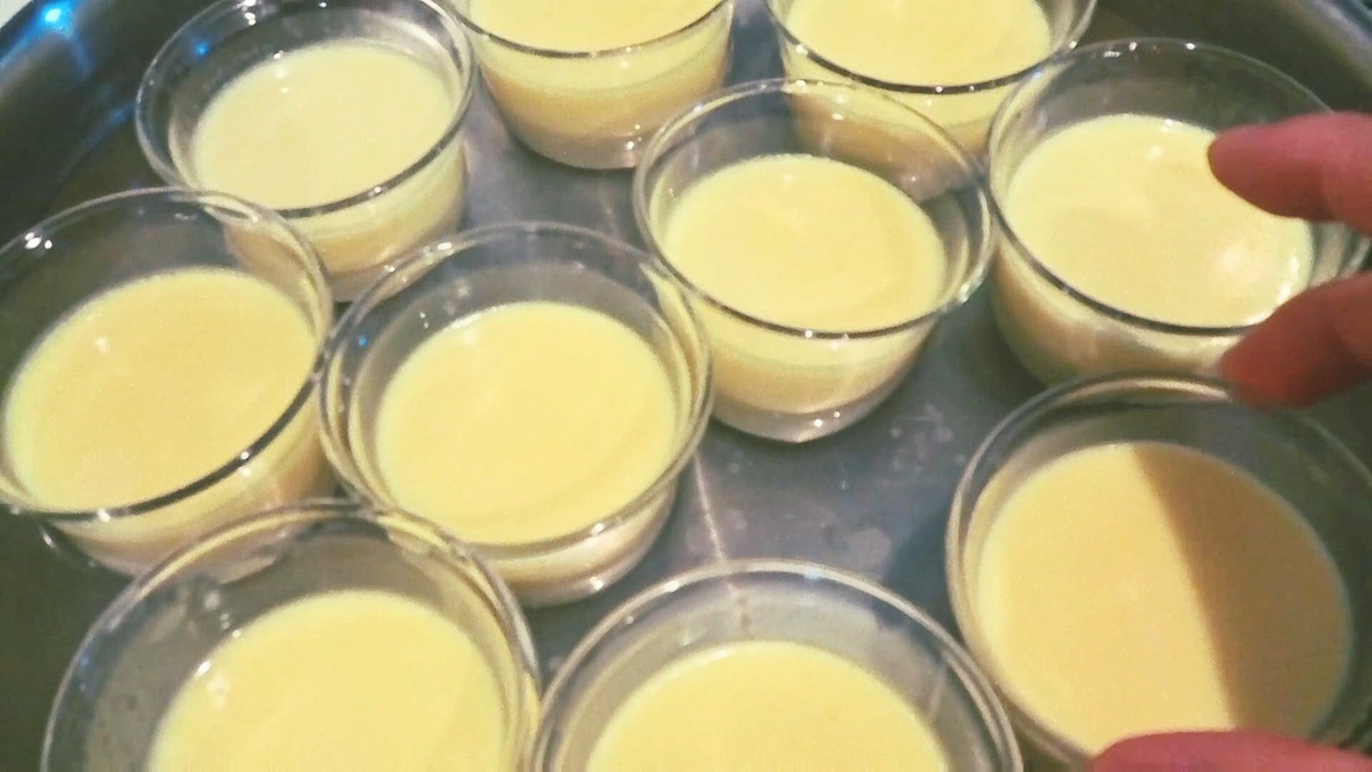 Steamed and solidified pudding