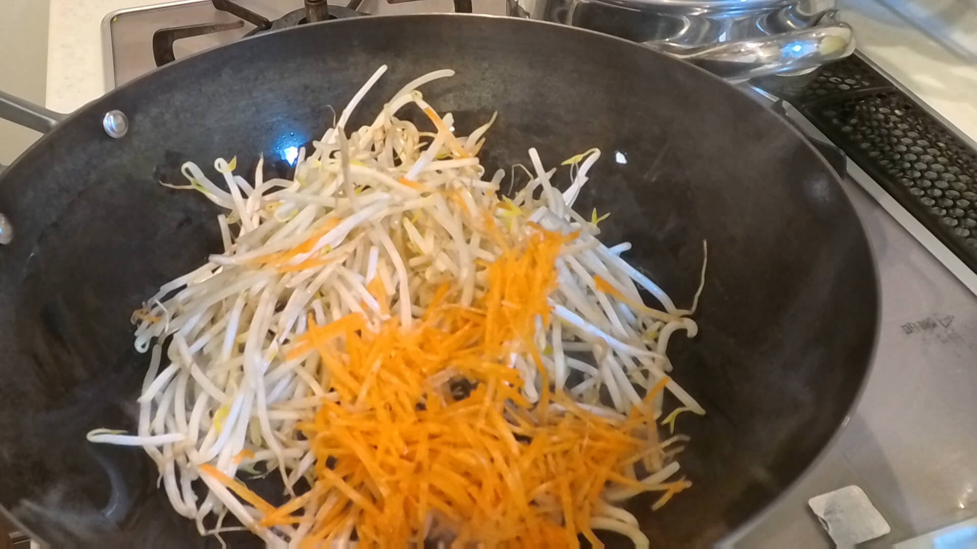 Stir-fried vegetables